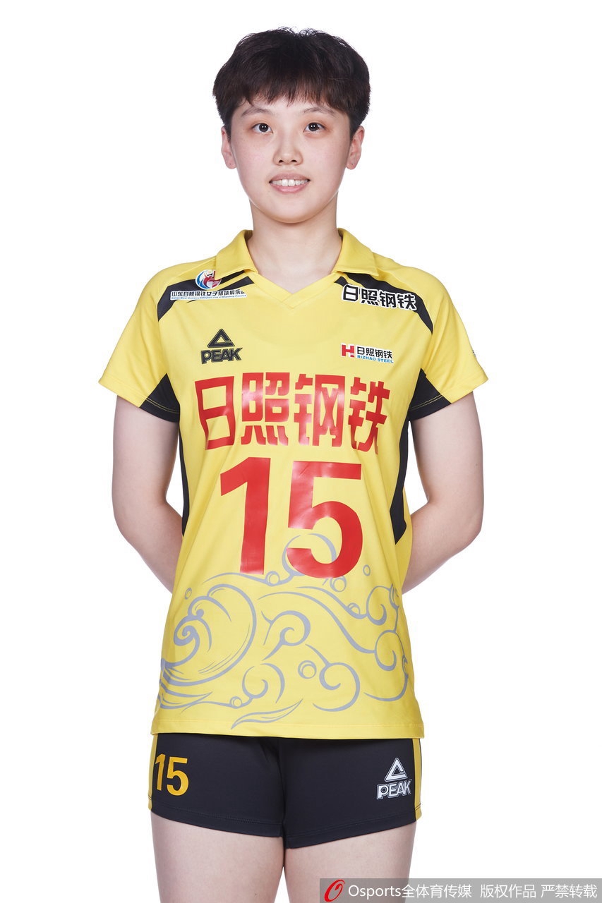 山东女排拍摄排超联赛官方写真
