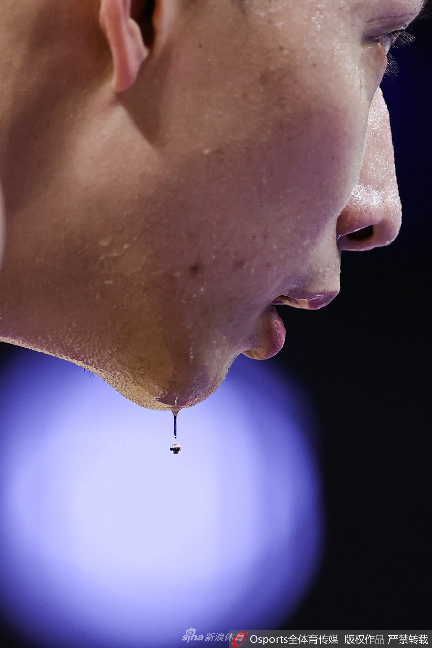 CBA联赛季后赛1/4决赛图片精选