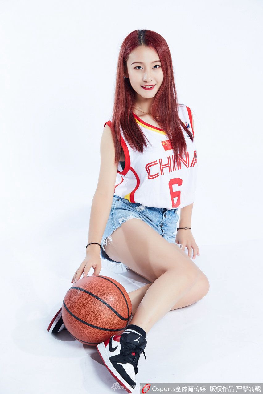 XTM啦啦队助力中国男篮重回巅峰