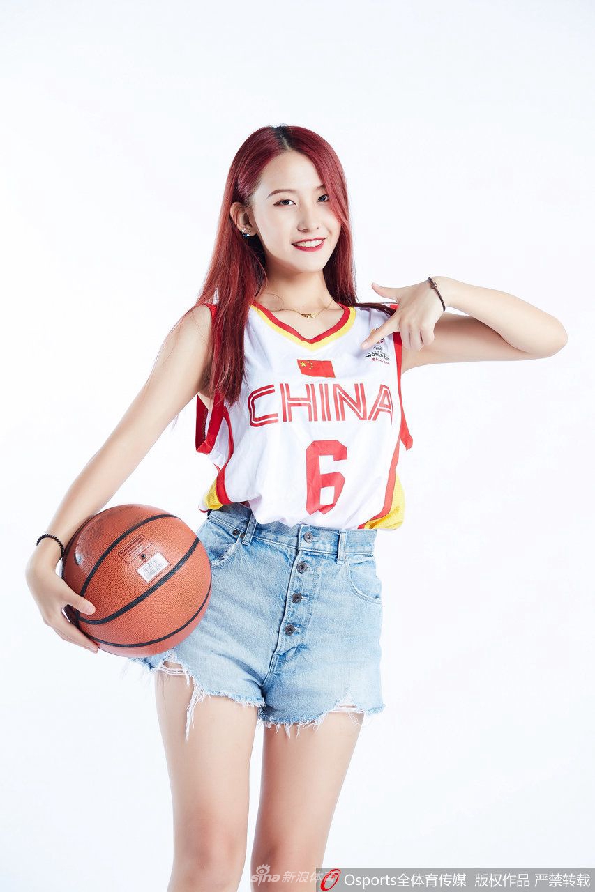 XTM啦啦队助力中国男篮重回巅峰