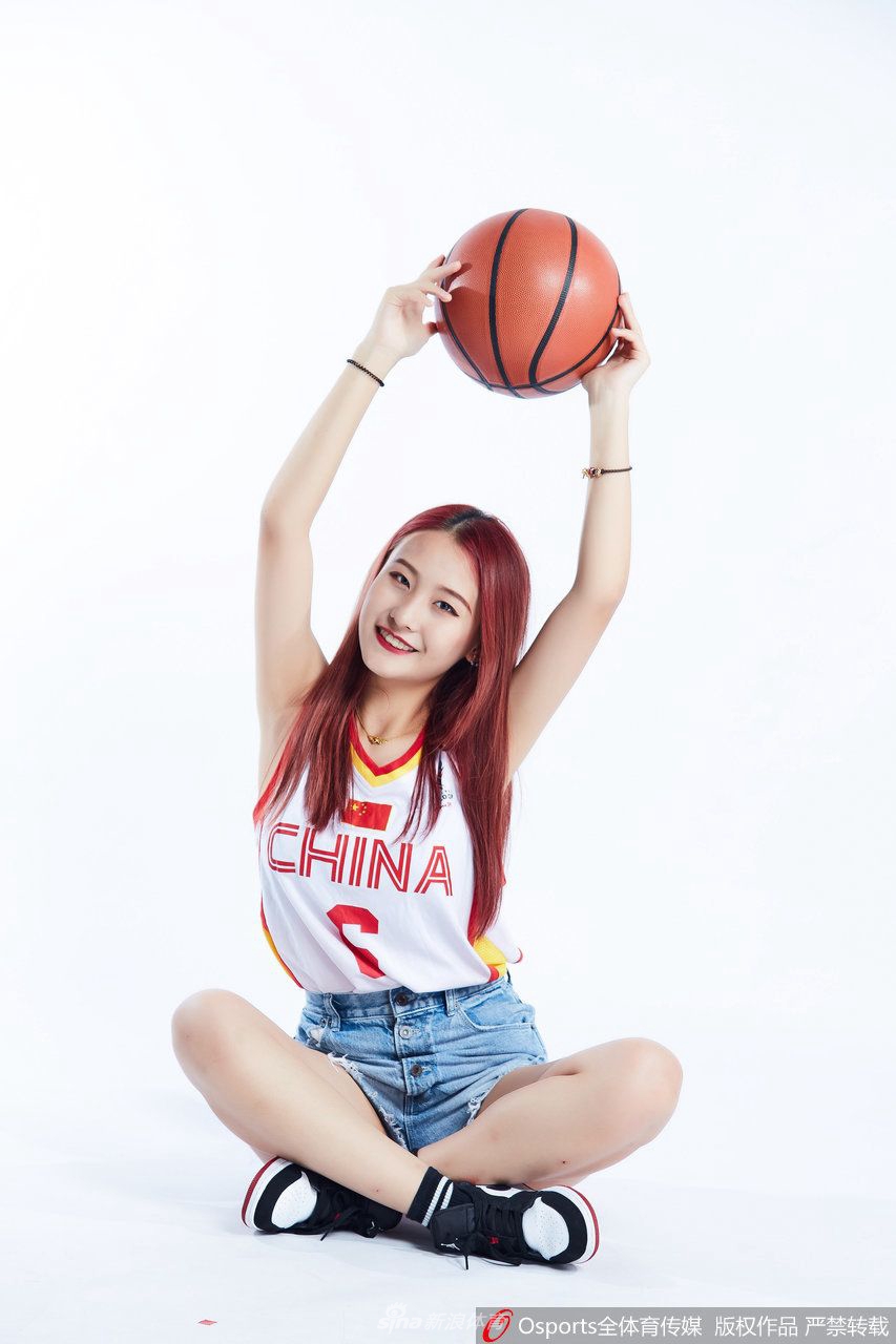 XTM啦啦队助力中国男篮重回巅峰