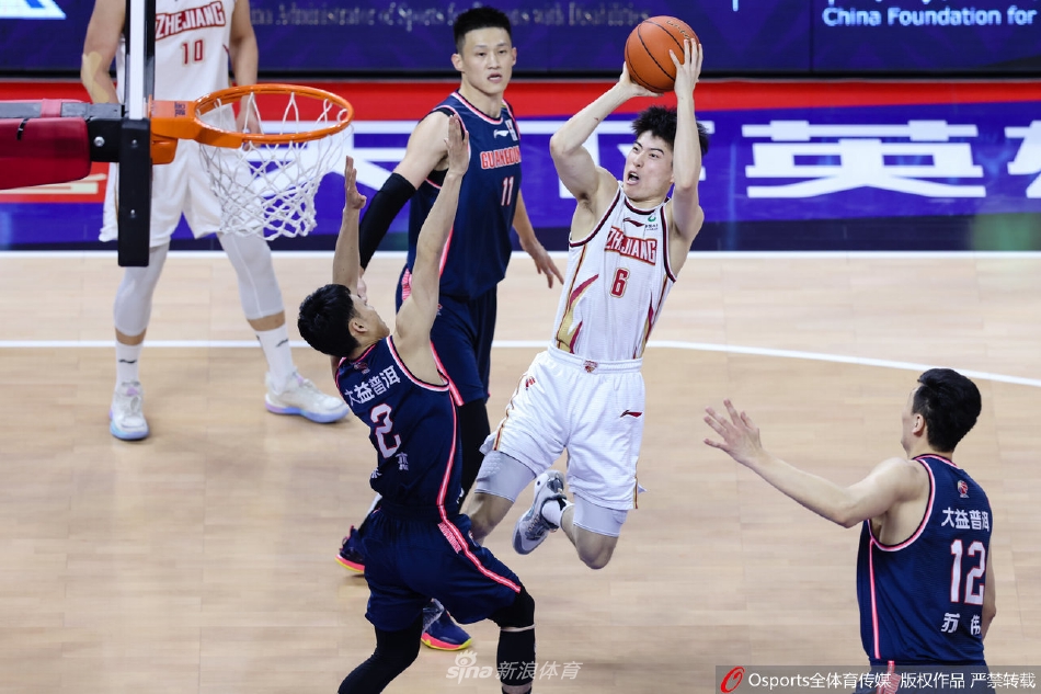 [CBA季后赛]浙江98：99负广东