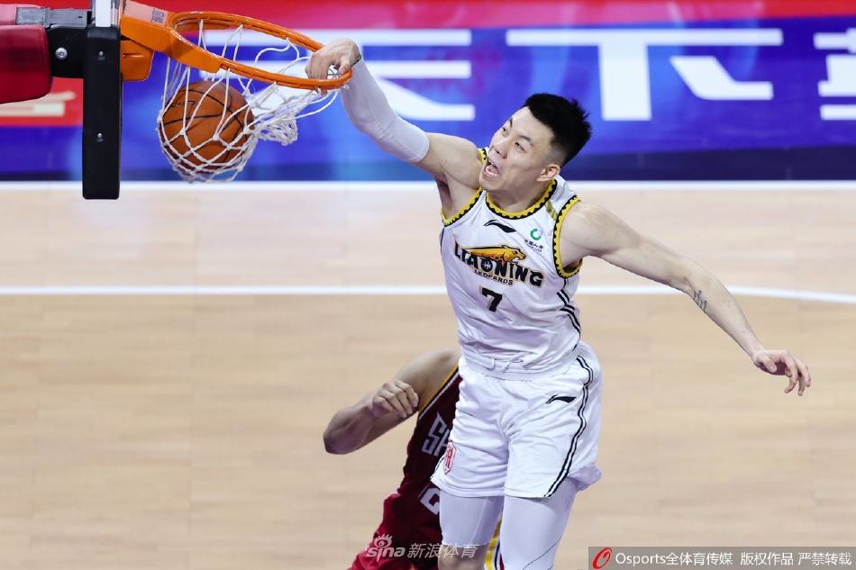 CBA联赛季后赛1/4决赛图片精选