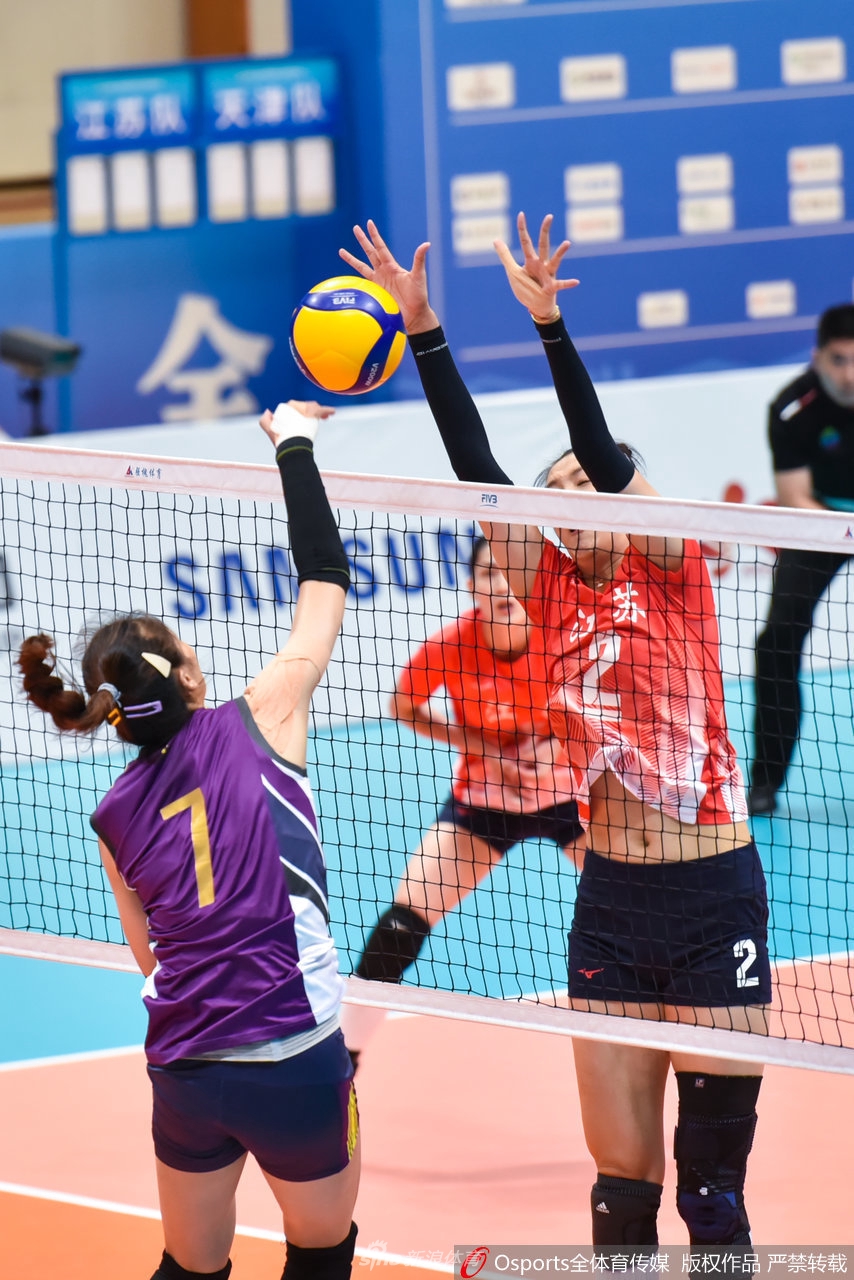 [全运女排]天津胜江苏夺冠 辽宁获铜牌