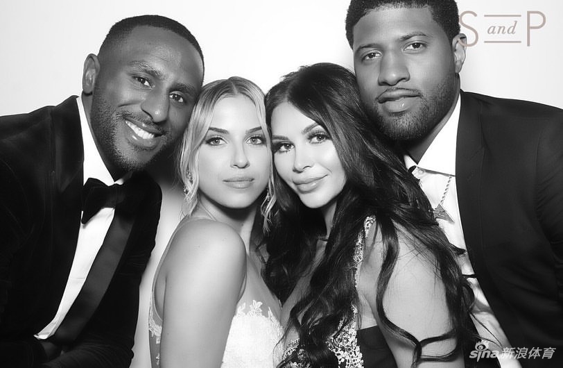 快船前锋美妻晒与丈夫亲密合影 丰满好身材令帕特森欲罢不能