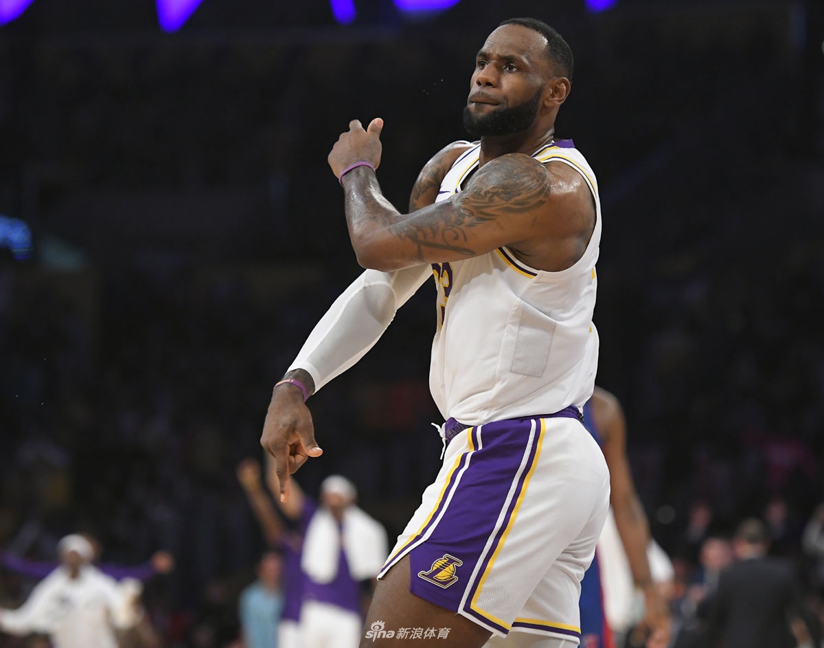 [NBA常规赛]活塞99-106湖人