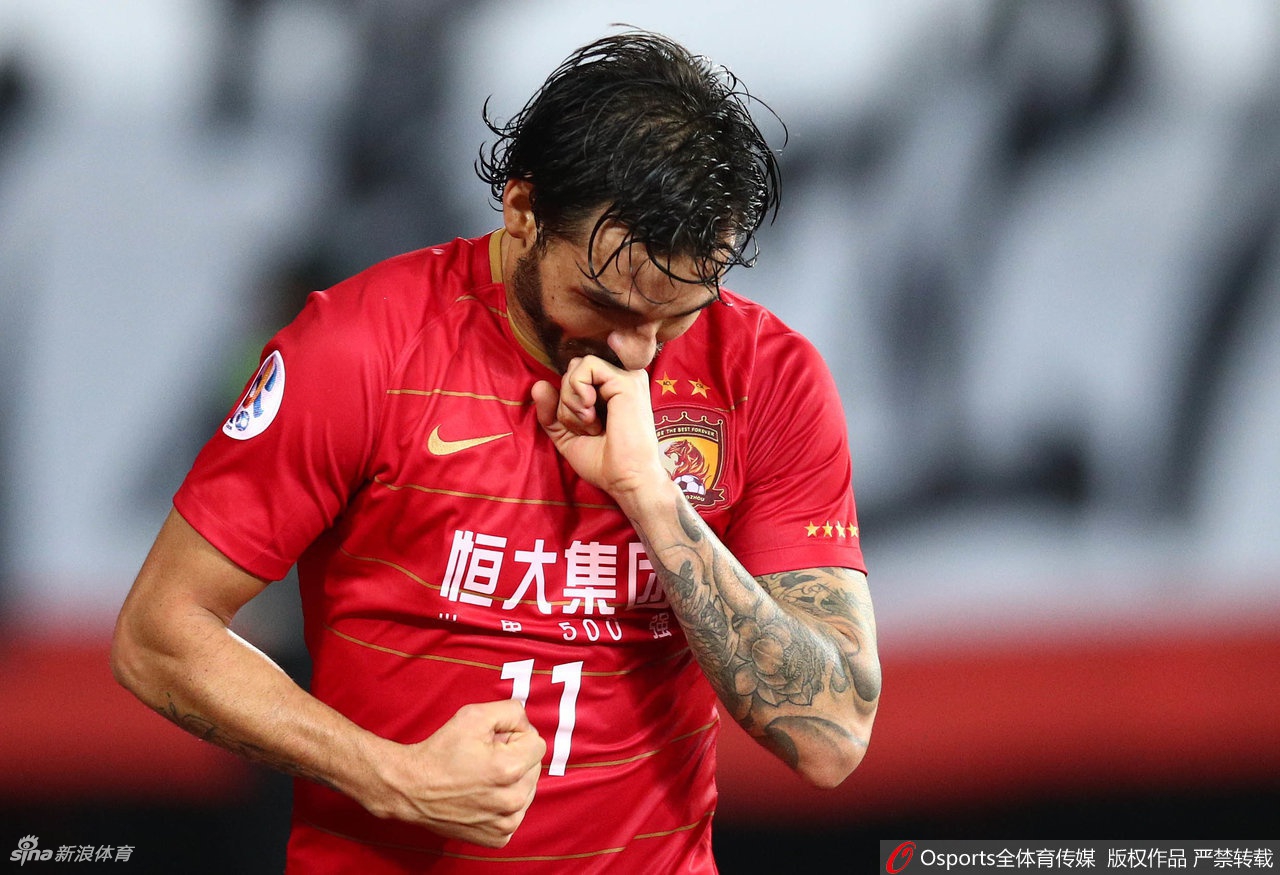 高拉特专访:作为一个中国人很开心 等待国足召唤