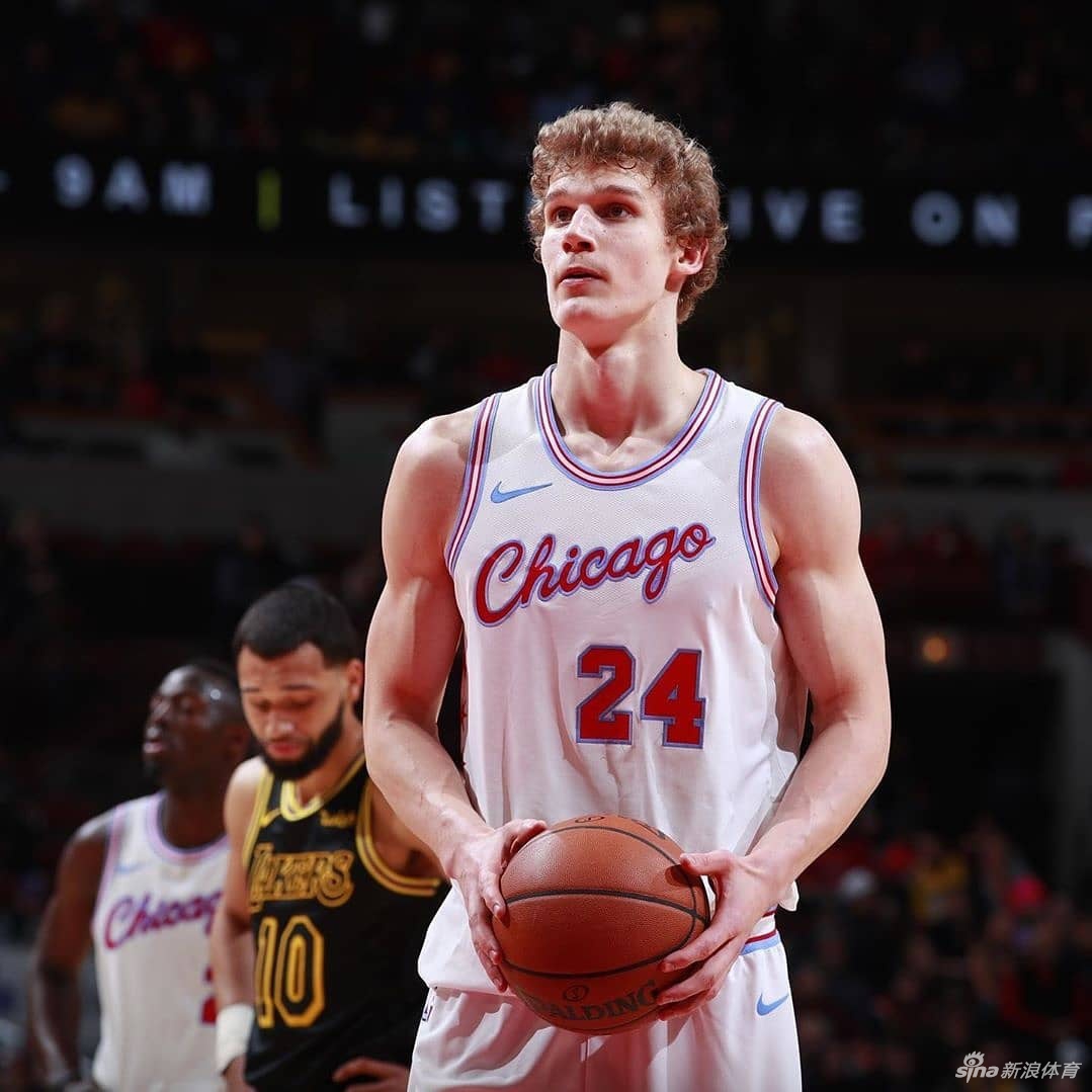 公牛队官方回顾历史复古球衣 哪一件是你的最爱