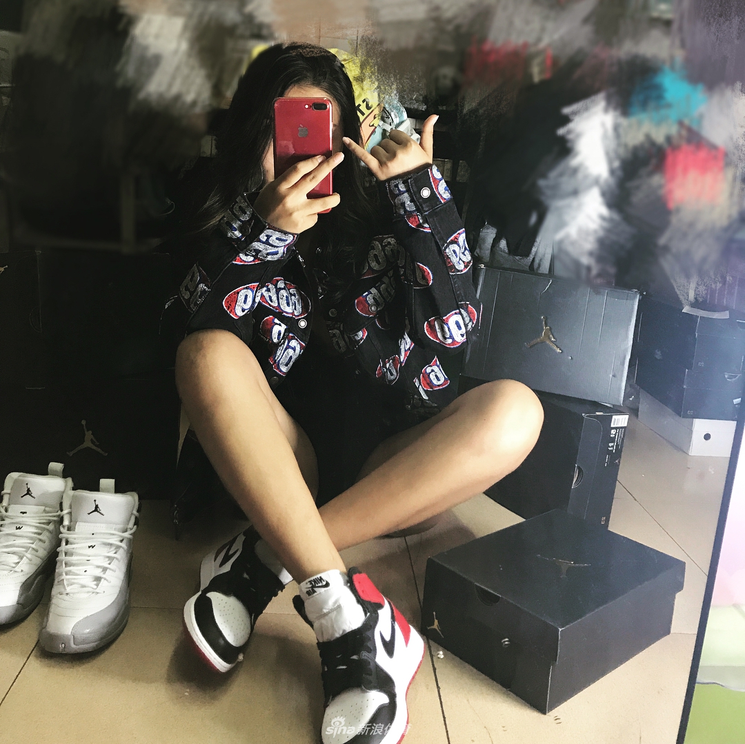 喜爱篮球的AJ girl！想和她一起打球吗