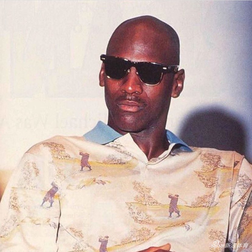 戴墨镜的乔丹看着更加霸气 有没有你中意的款式