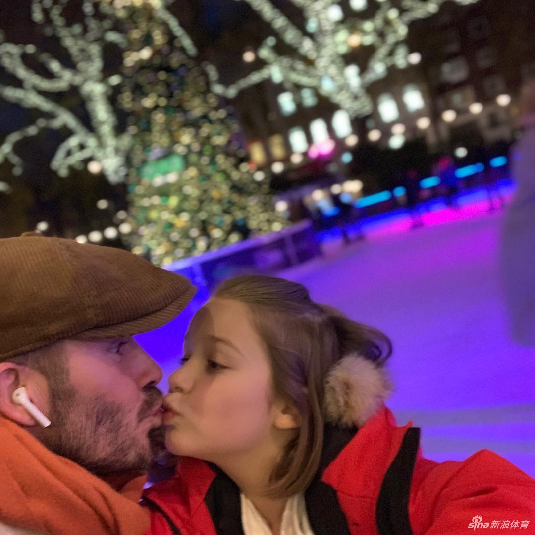 贝克汉姆不惧争议晒与8岁女儿亲吻照 你能接受吗？