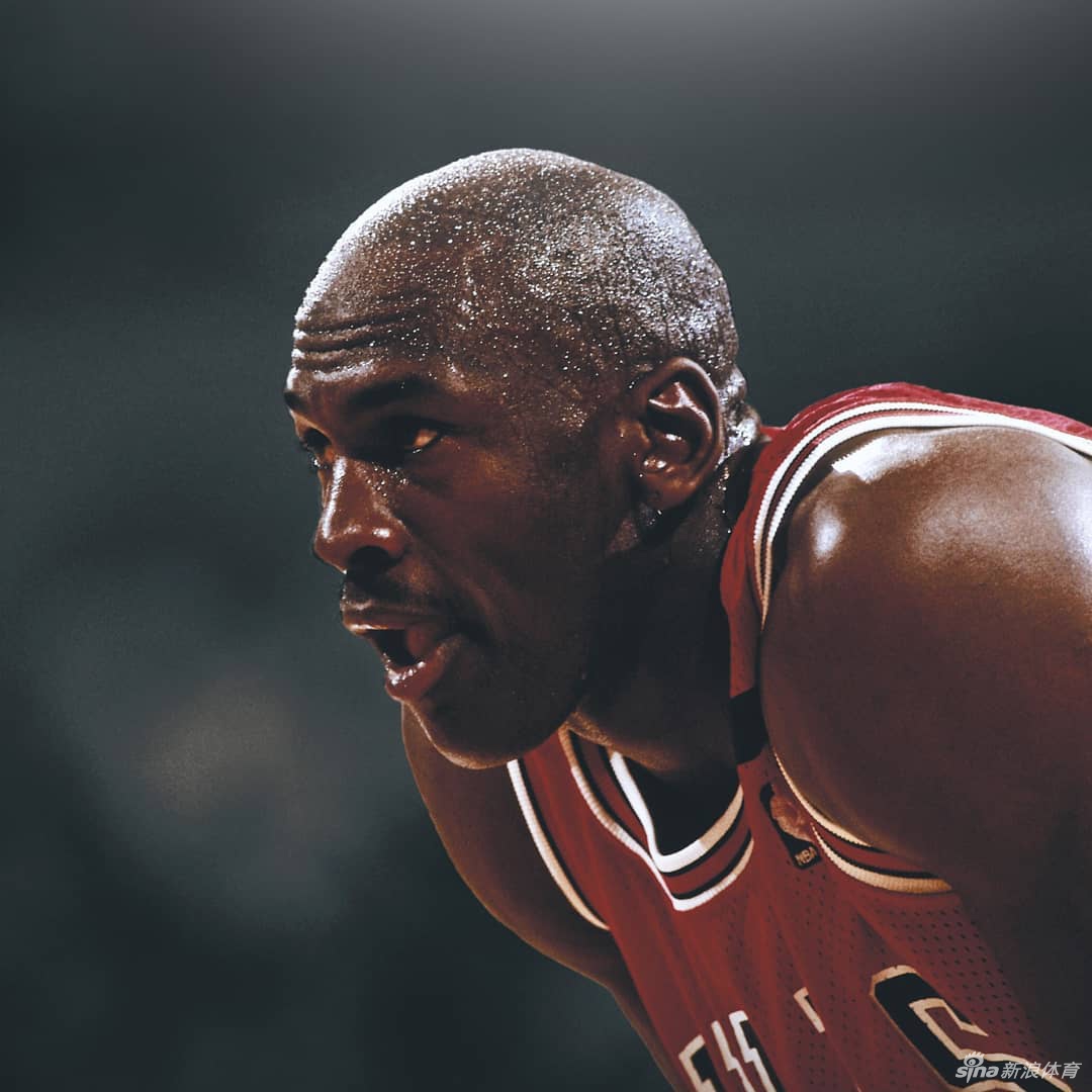 乔丹《最后之舞》海报:公牛王朝谢幕 飞人铸就传奇