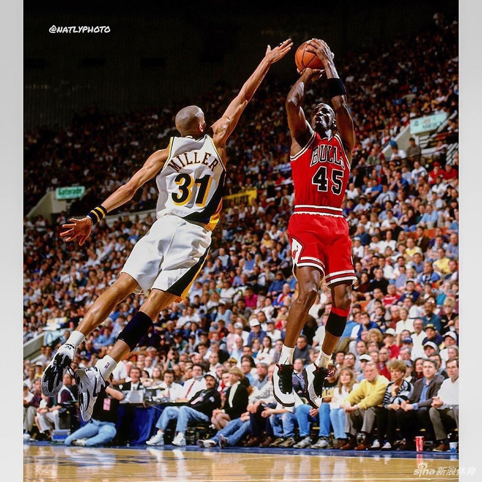 45号乔丹老照片：23号杀手本能仍在 依旧佛挡杀佛