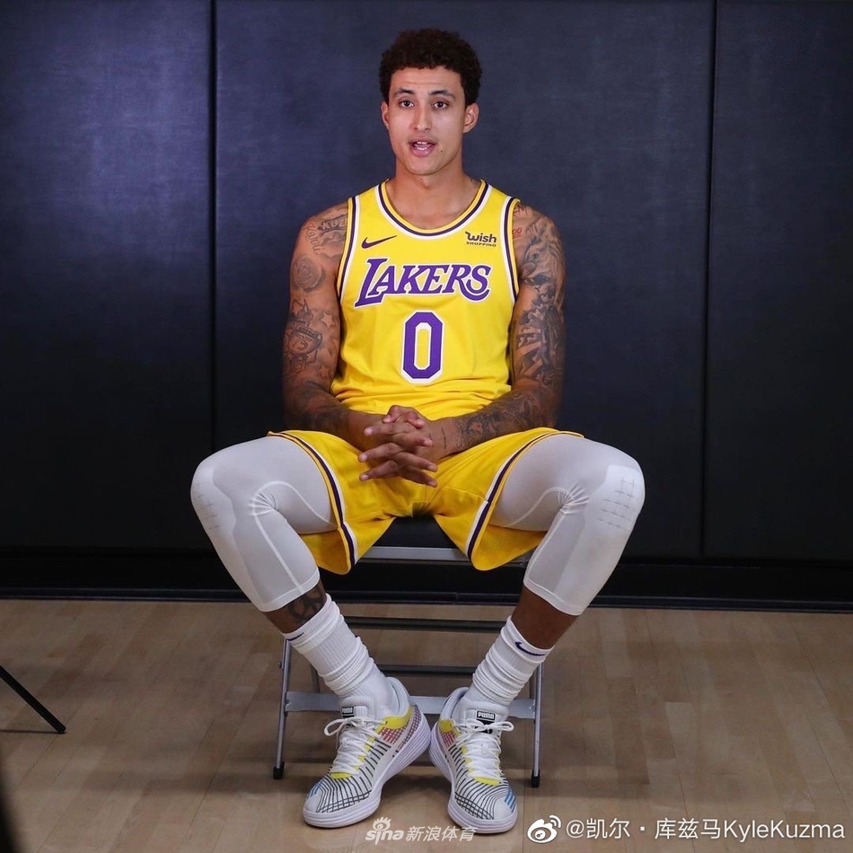 库兹马晒训练照：唯有专注