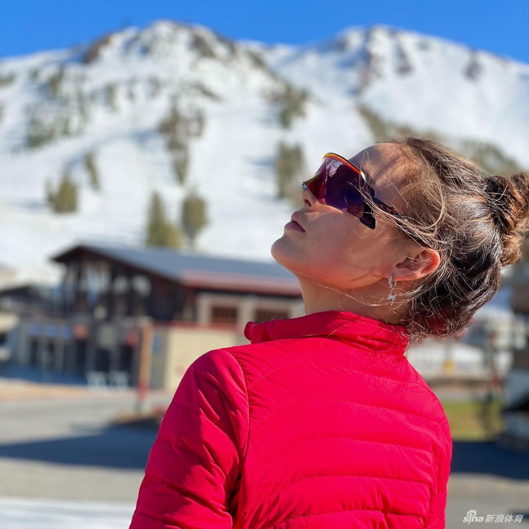 冰雪美女小将谷爱凌发美照祝520快乐