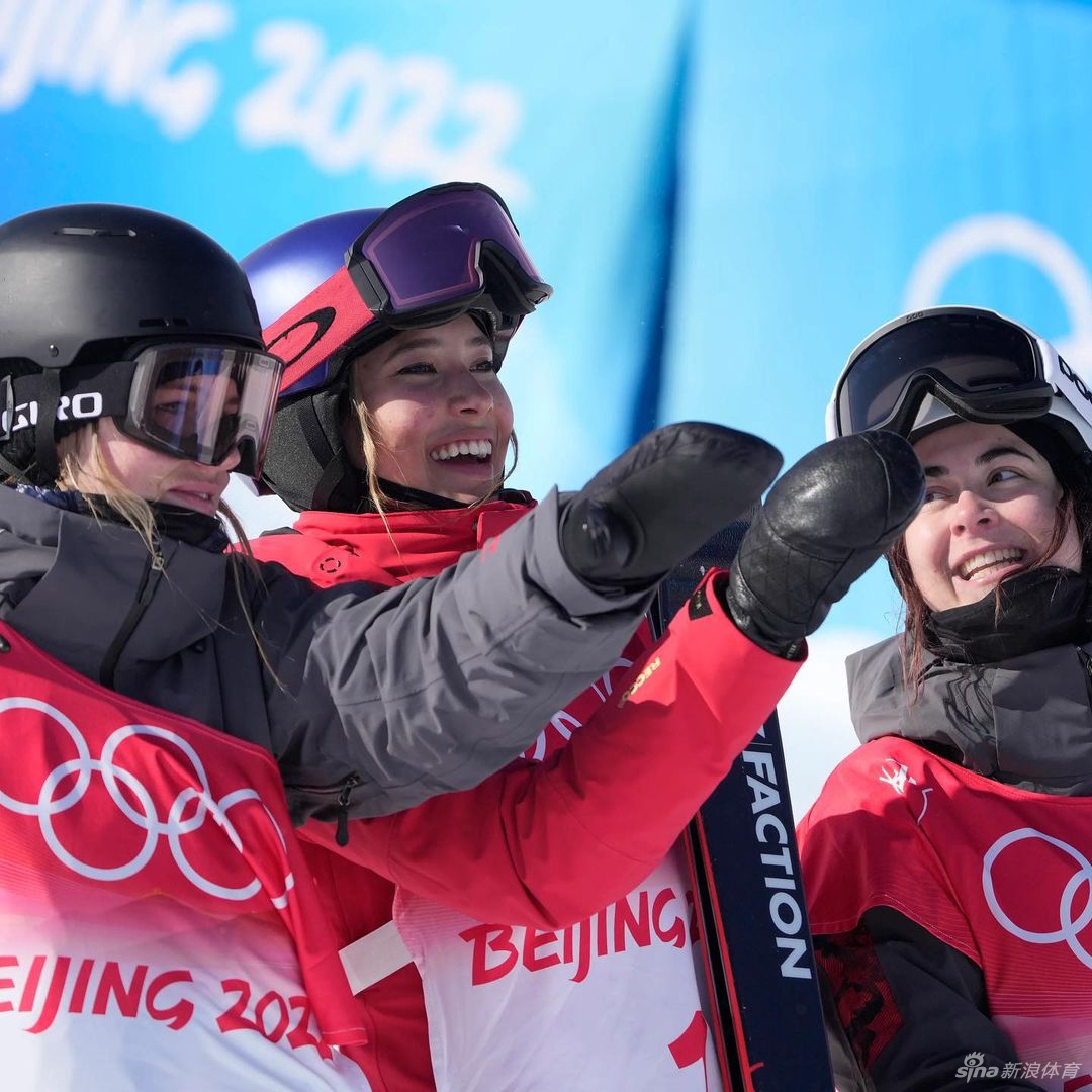 冬奥冠军谷爱凌微博发文：人生中最美好的两周