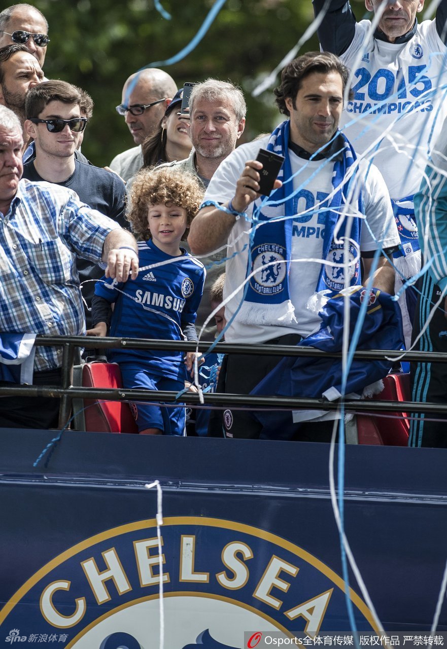 阿布宣布出售切尔西俱乐部 19年获得21座冠军奖杯