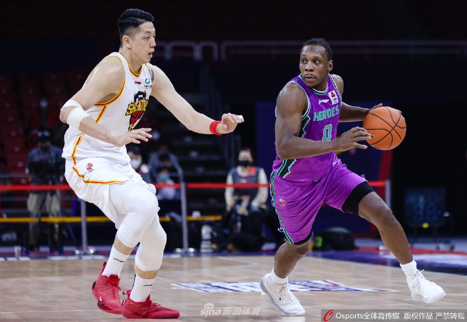 [CBA季后赛]深圳115：101胜山东