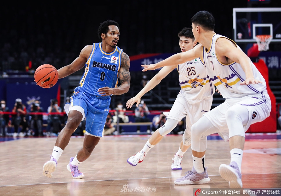 [CBA联赛]北京控股81：97负北京首钢