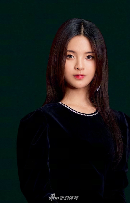 “锦鲤”杨超越