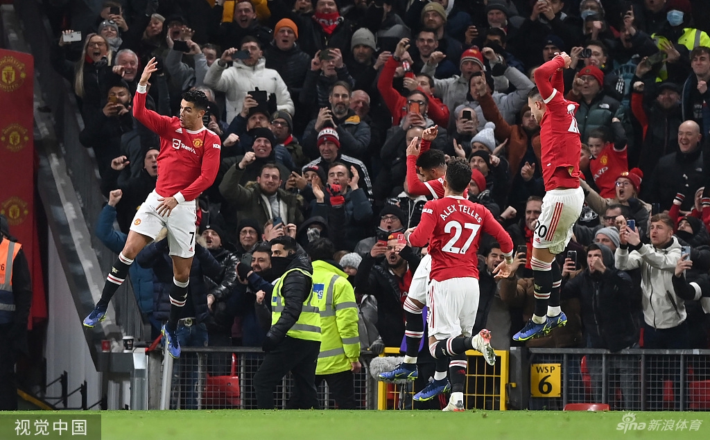 [英超]曼联3-2阿森纳 C罗梅开二度