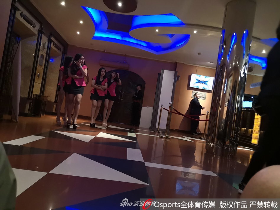 亚运会前方记者探秘印尼雅加达红灯区