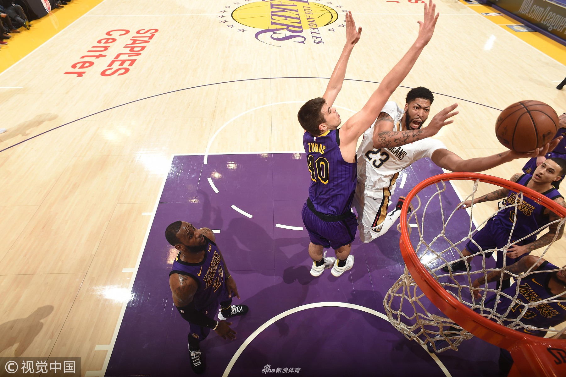 浓眉砍下大两双