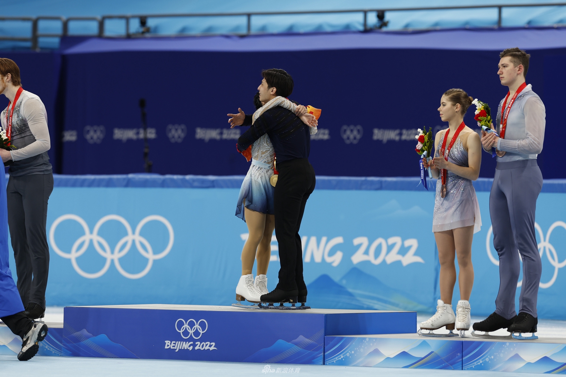 中国第9金！隋文静/韩聪双人滑夺金