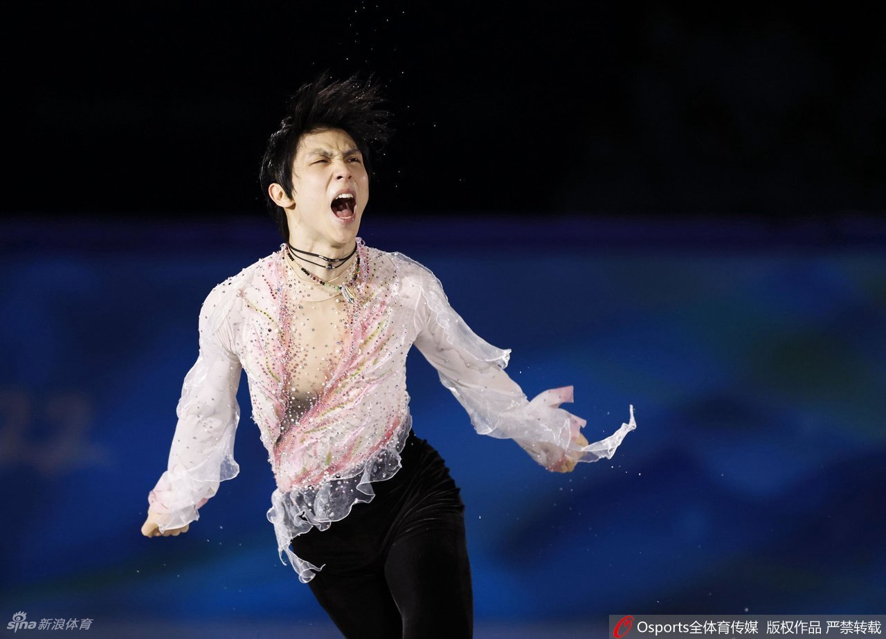 花滑表演赛羽生结弦演绎《春天来了》