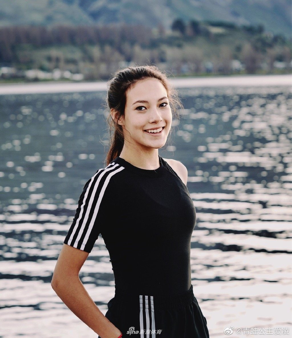 入籍小将谷爱凌微博发美照告别新西兰