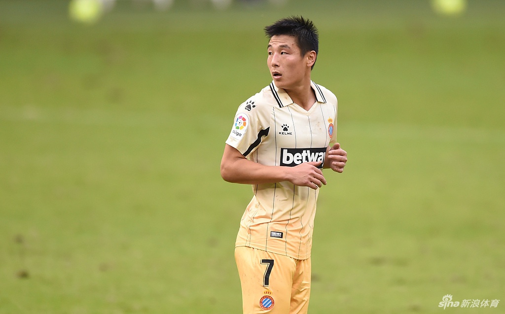 [西乙]西班牙人3-0收获4连胜 武磊替补吃黄牌