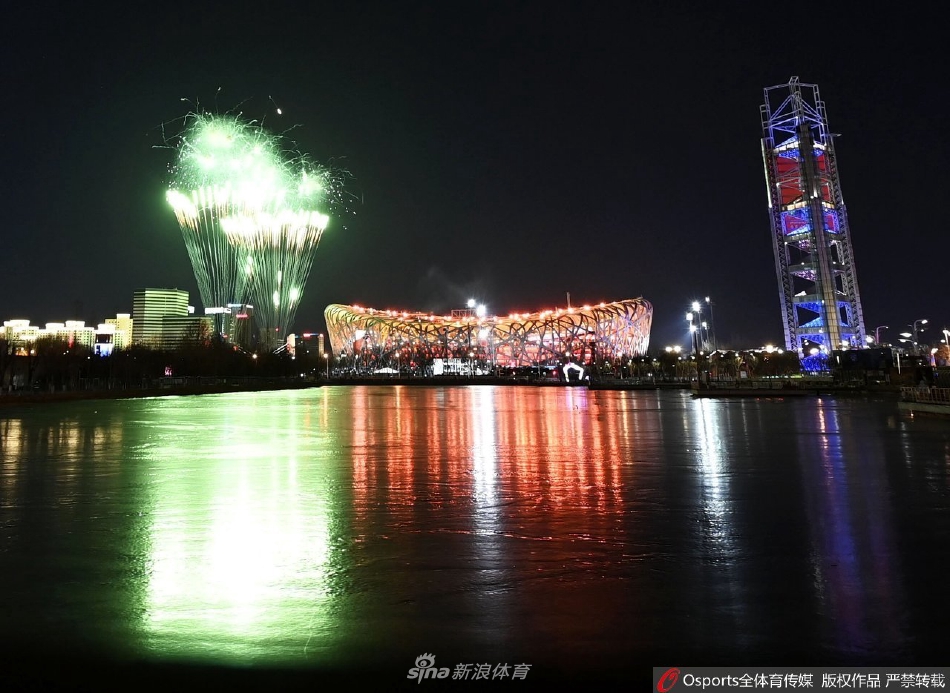 烟花璀璨！冬奥开幕式鸟巢夜景