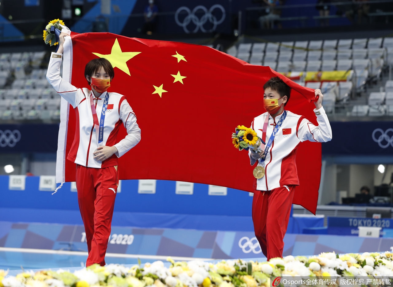 跳水精灵！全红婵15岁生日快乐