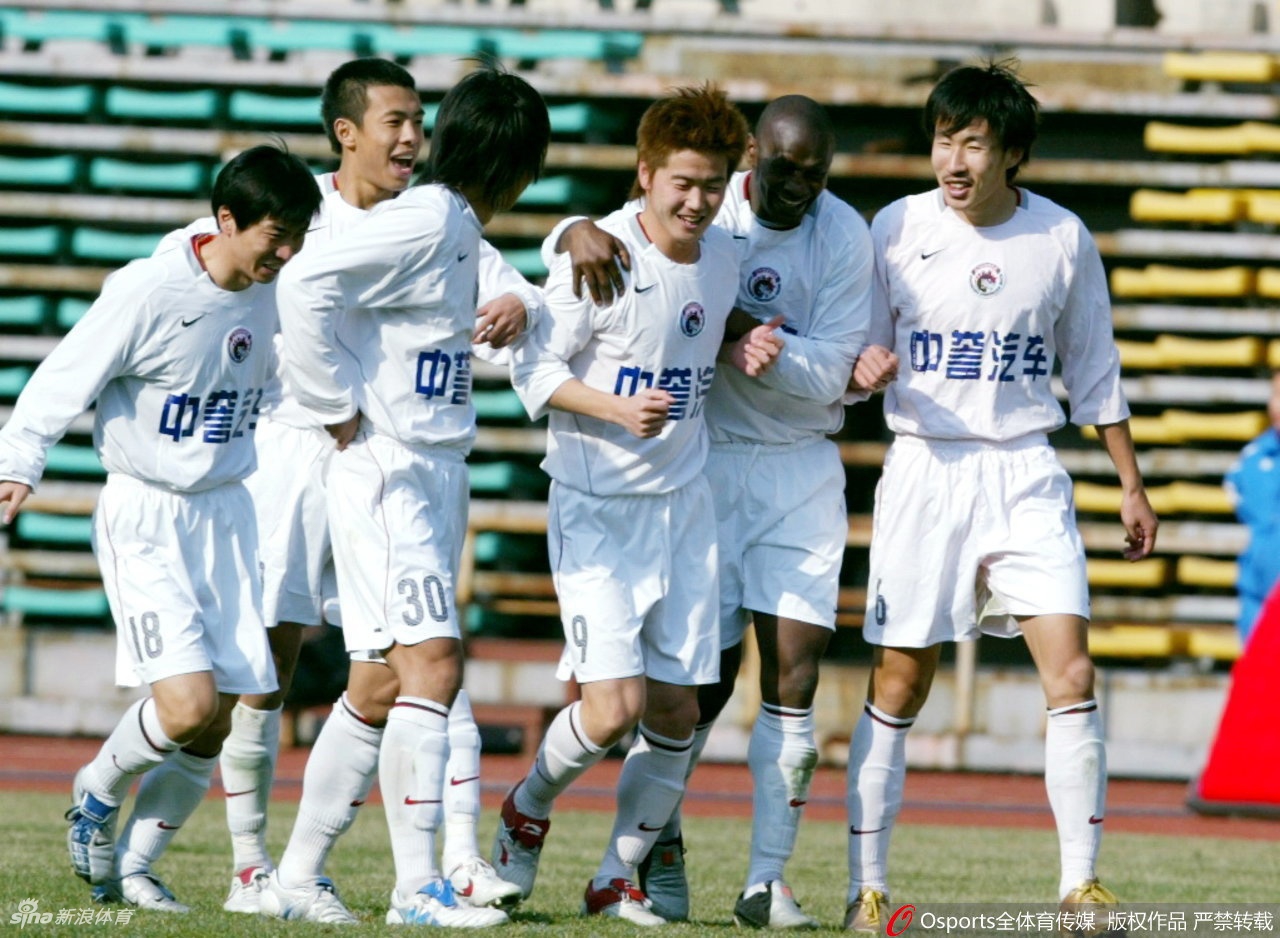 李金羽:辽足解散带走几代人青春 在中超没钱活不下去