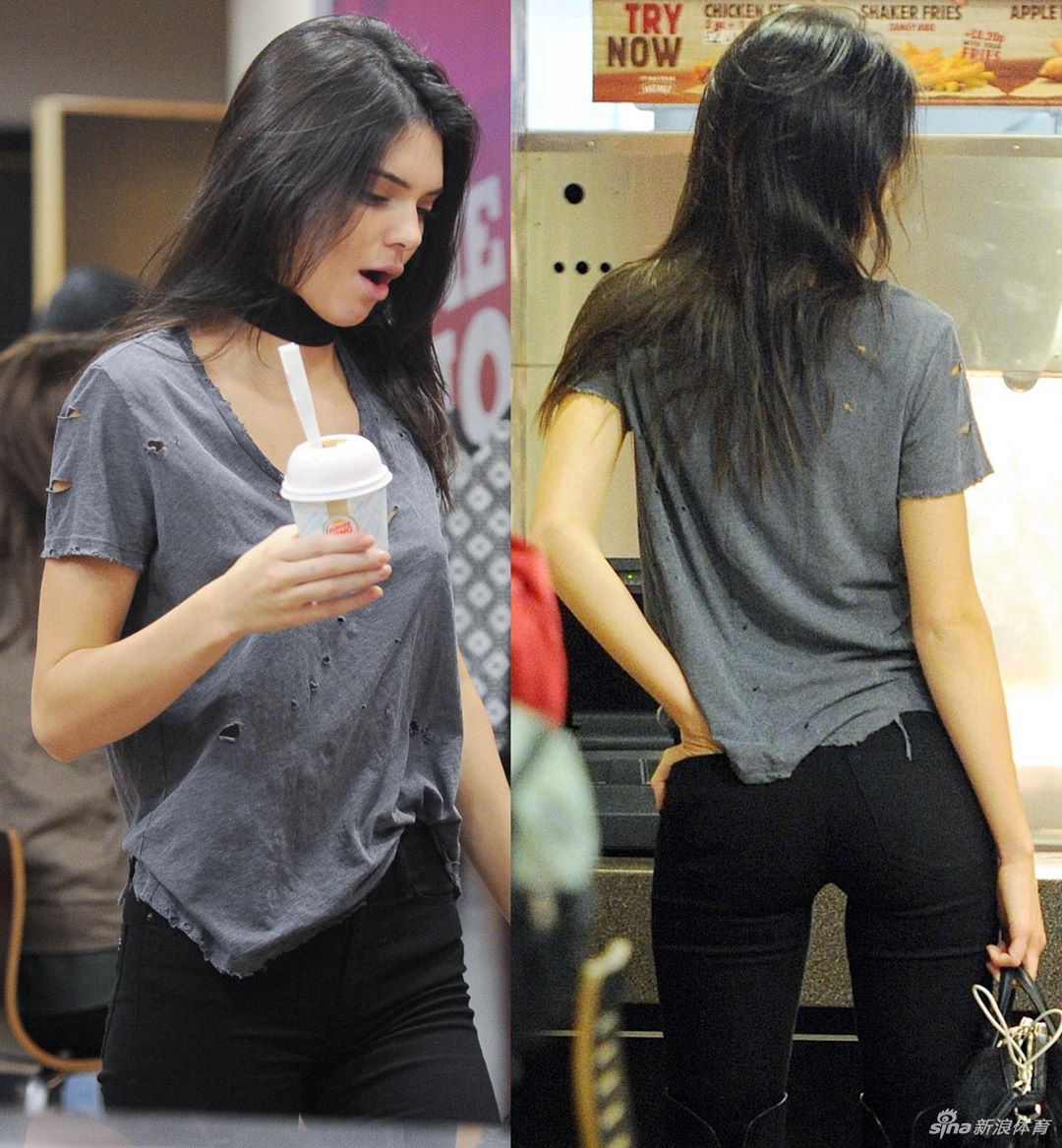 西蒙斯女友詹娜夏日穿搭:爱露香肩 长腿迷人