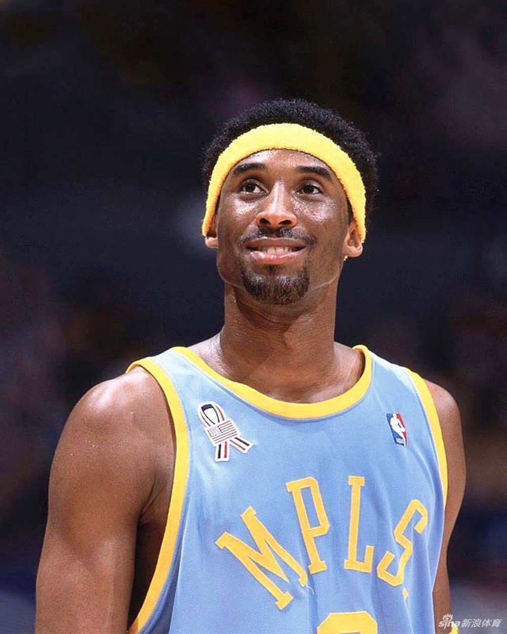 NBA球员戴发带造型谁最有型 科比姚明詹姆斯你选谁