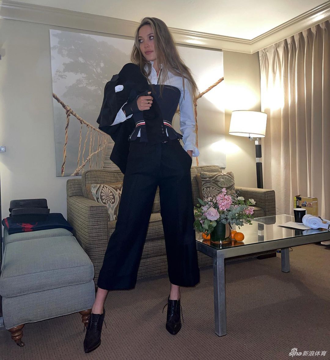 冰雪公主谷爱凌晒美照 感受她的时尚穿搭