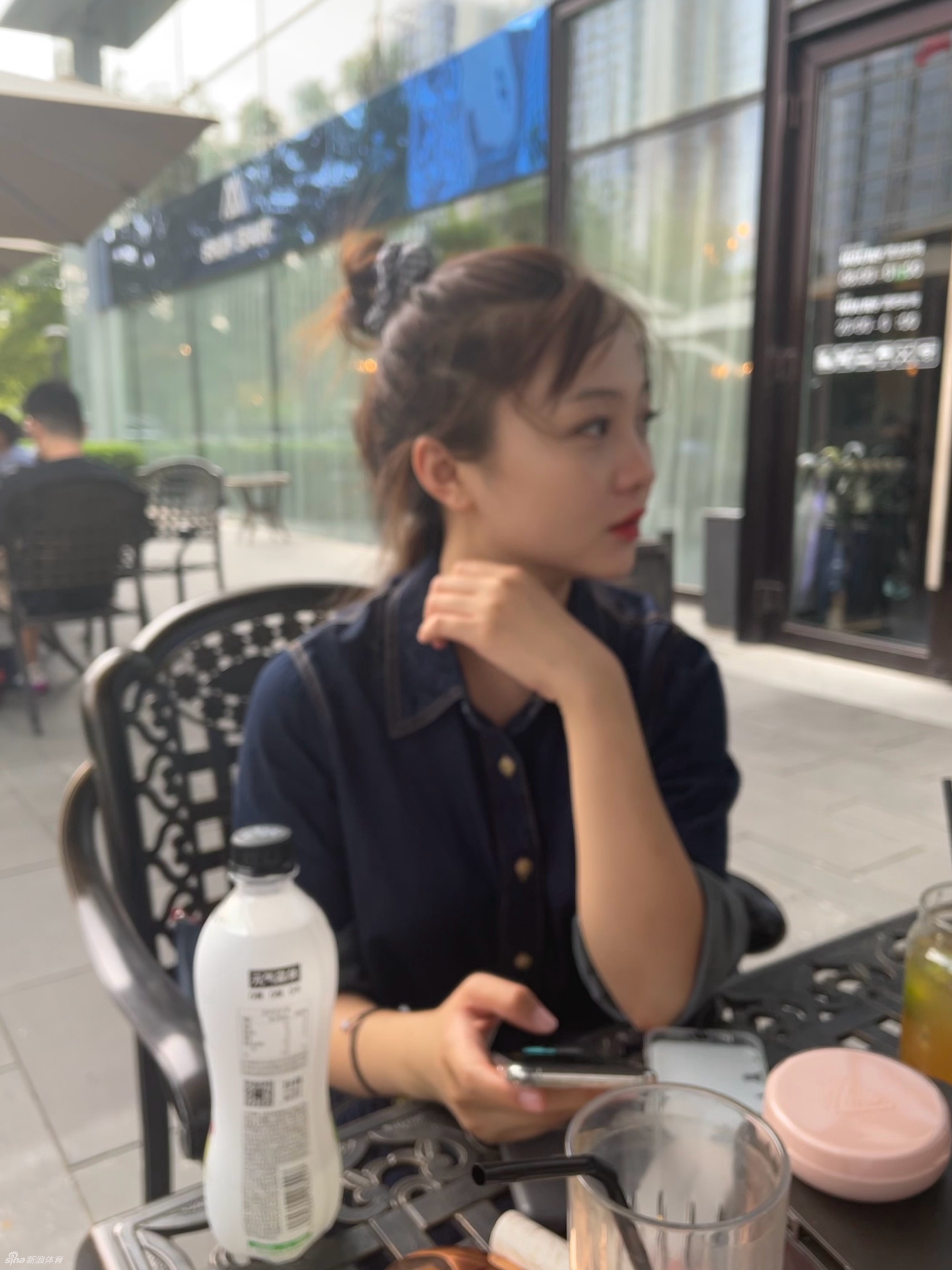 林妙可成功追星奥运冠军杨倩