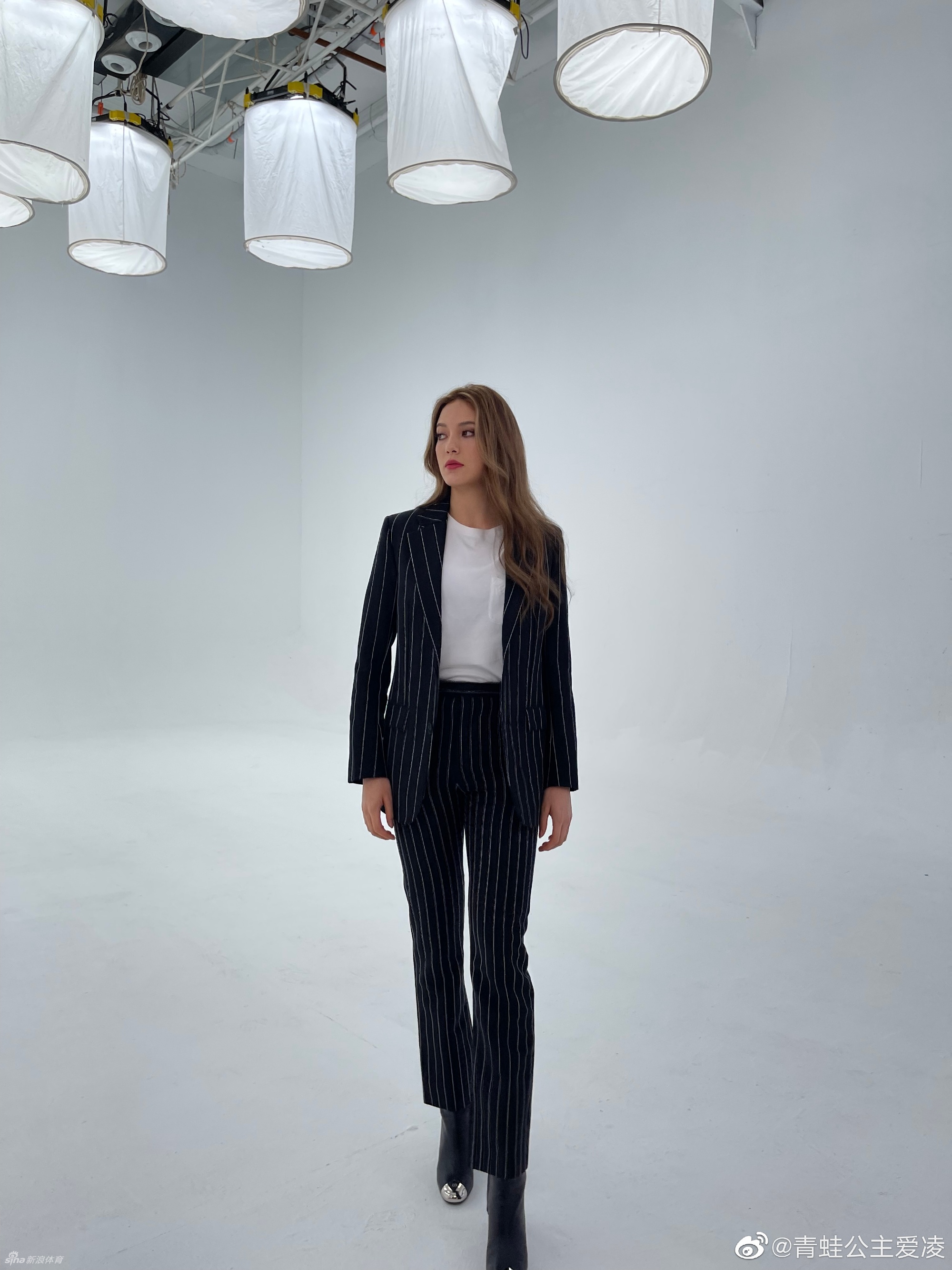 谷爱凌欢度三八妇女节：庆祝自己与生俱来的光彩