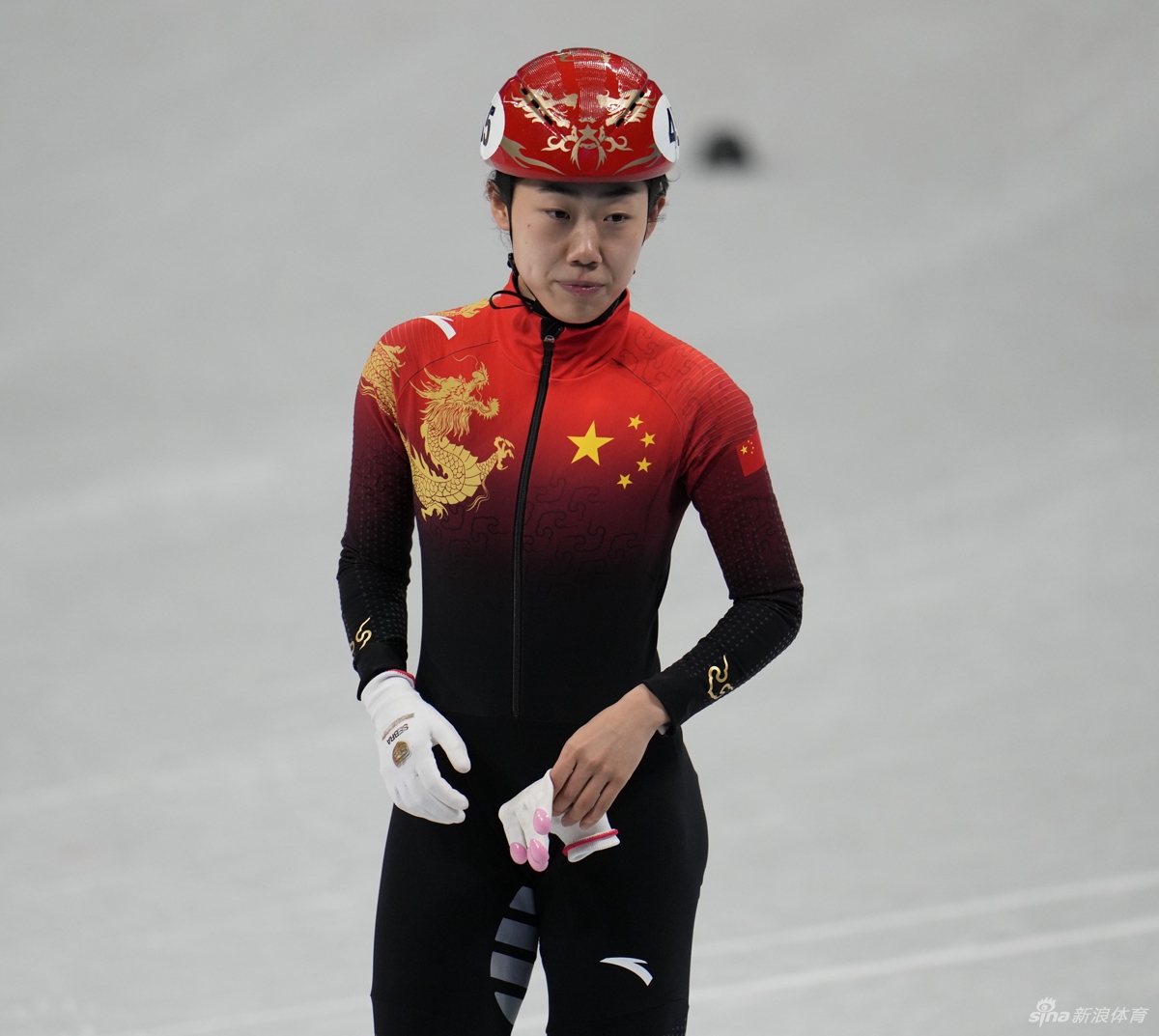 新浪直击速滑女子500米张雨婷第四