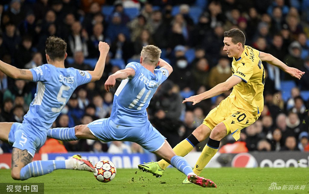 [欧冠]曼城4-1布鲁日 斯特林破门