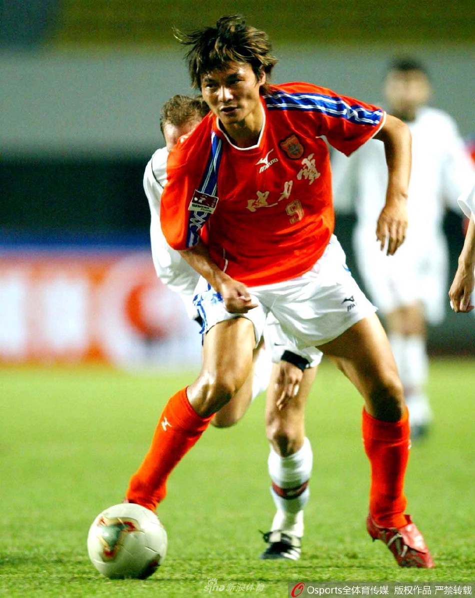 李毅43岁生日快乐 回顾匆匆那年青涩照