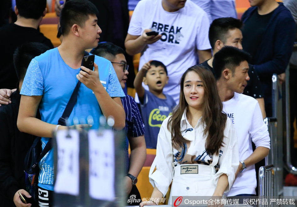 从南看到北！CBA第14轮各地女球迷精选