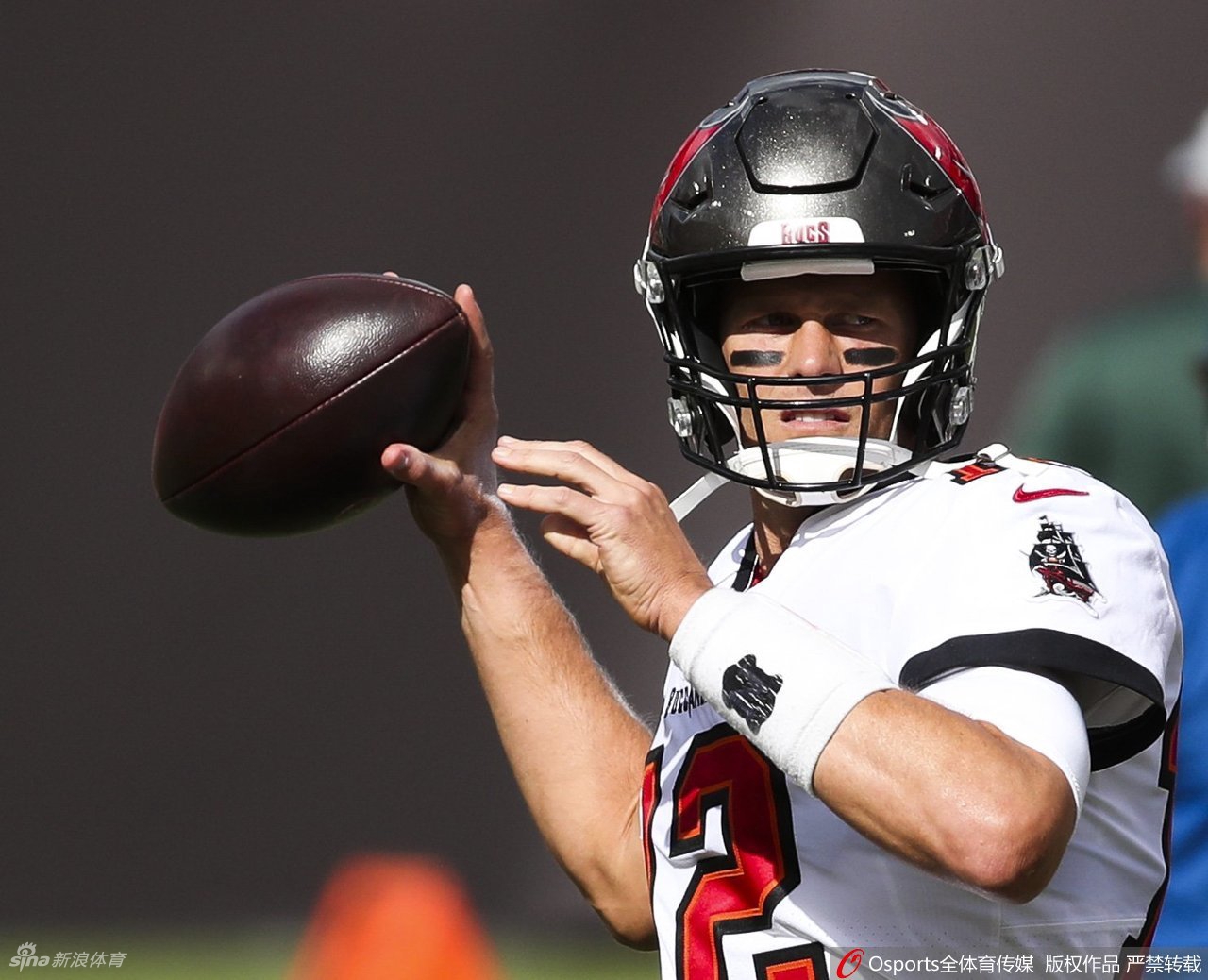 NFL官方宣布布雷迪赛季后退役