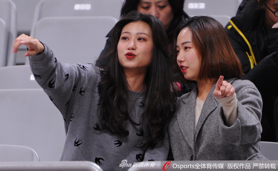 从南看到北！CBA第五轮各地女球迷精选