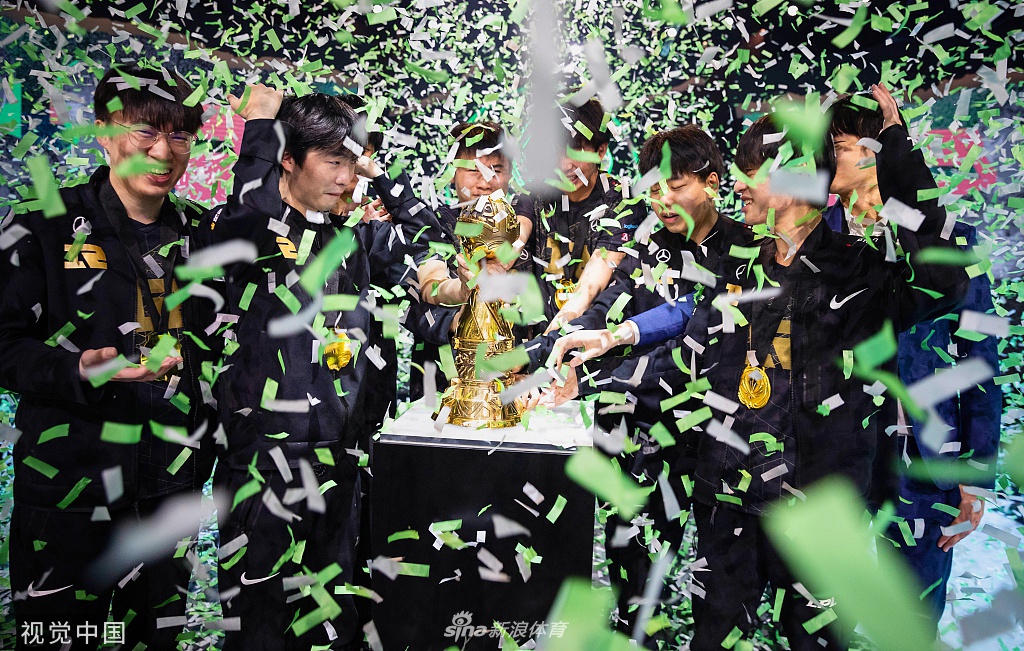 2021英雄联盟季中赛决赛RNG夺冠