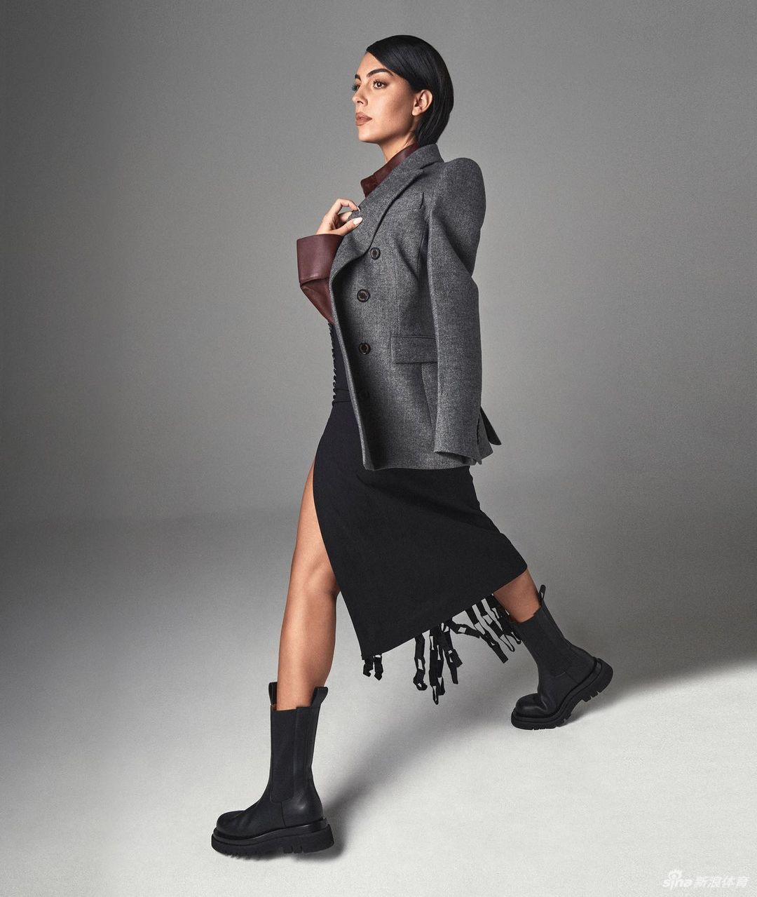 C罗晒与女友乔治娜健身照 感受总裁女友好身材