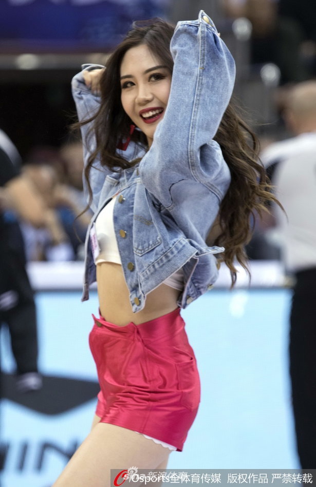 CBA新赛季第三轮拉拉队热舞精选