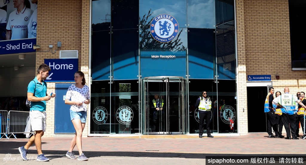 英国政府制裁蓝军老板阿布 切尔西不能出售任何商品