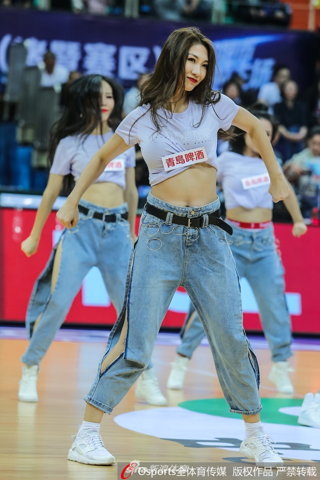 CBA新赛季第三轮拉拉队热舞精选